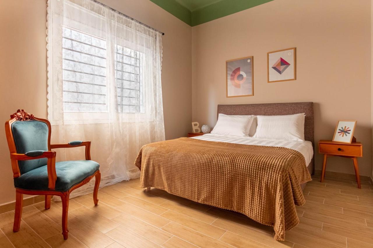 Shining Star, A Kalamatastay Property Esterno foto